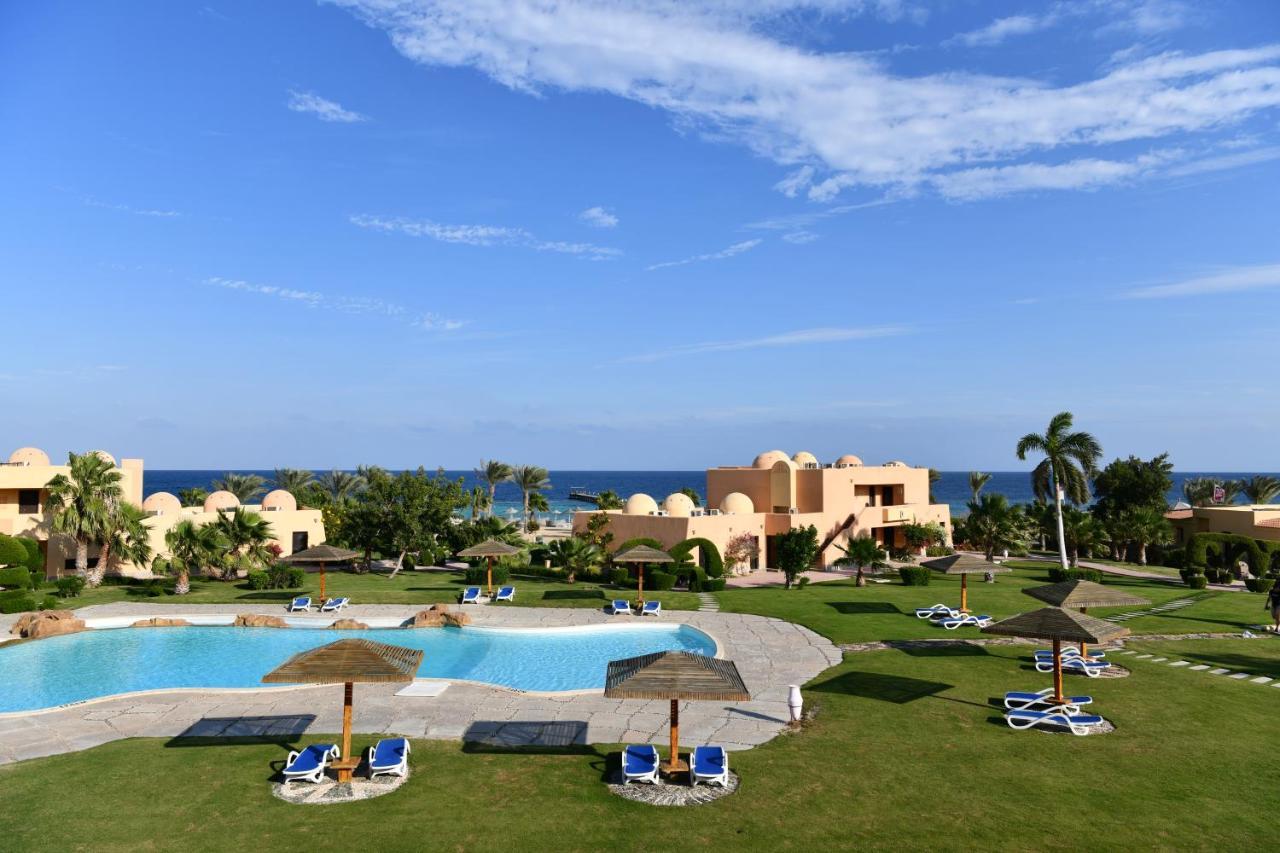 Wadi Lahmy Azur Resort - Soft All-Inclusive Abū Ghuşūn Esterno foto