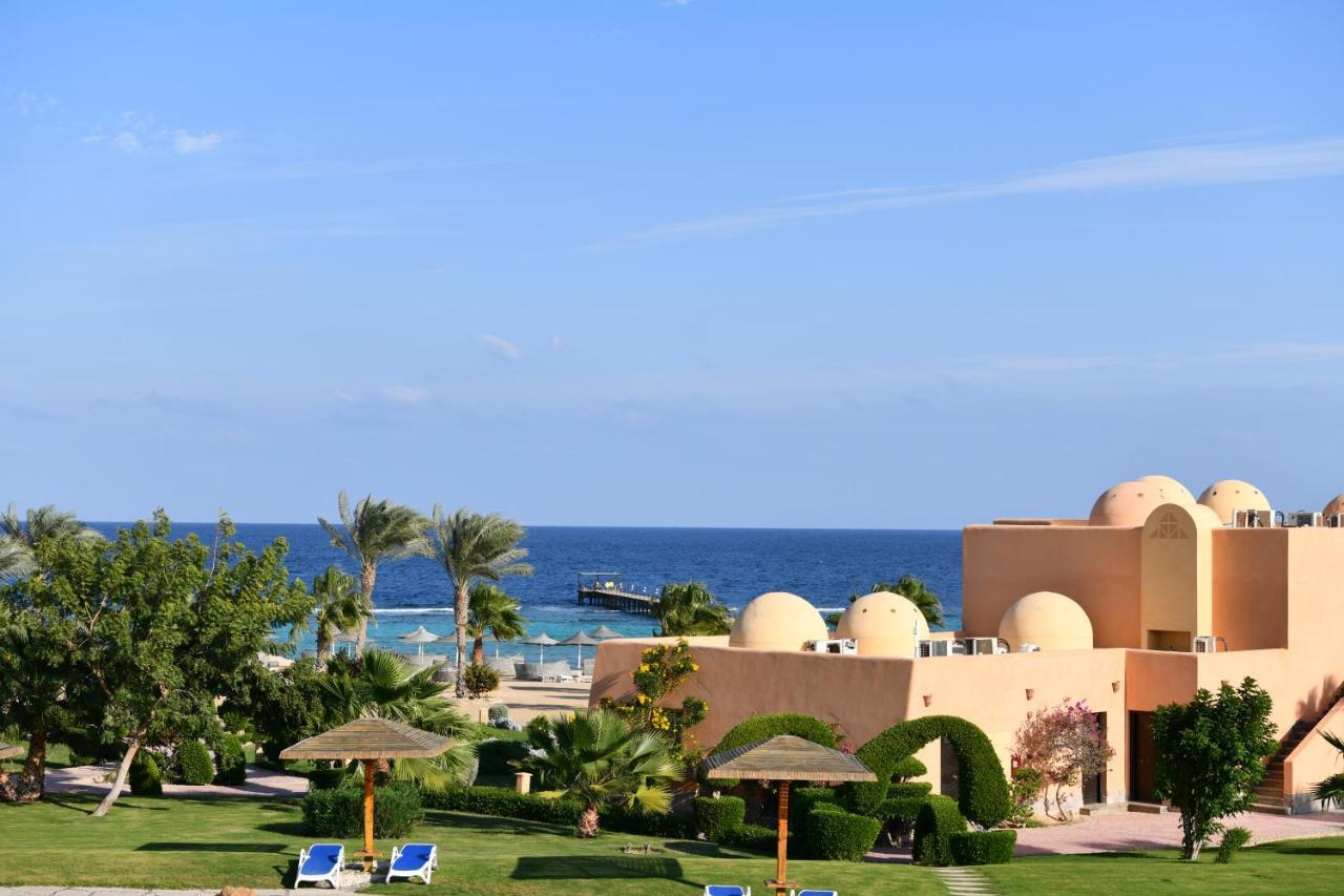 Wadi Lahmy Azur Resort - Soft All-Inclusive Abū Ghuşūn Esterno foto
