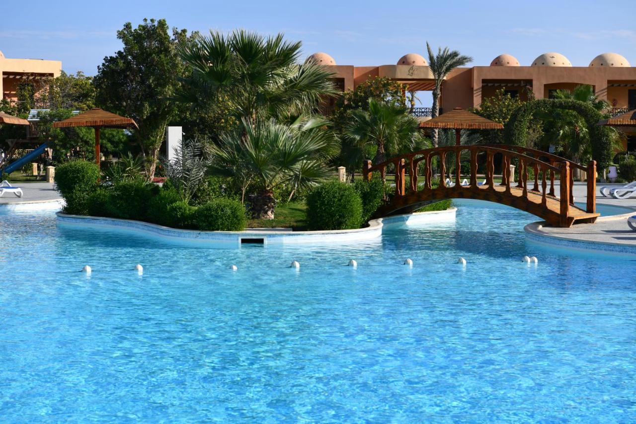 Wadi Lahmy Azur Resort - Soft All-Inclusive Abū Ghuşūn Esterno foto