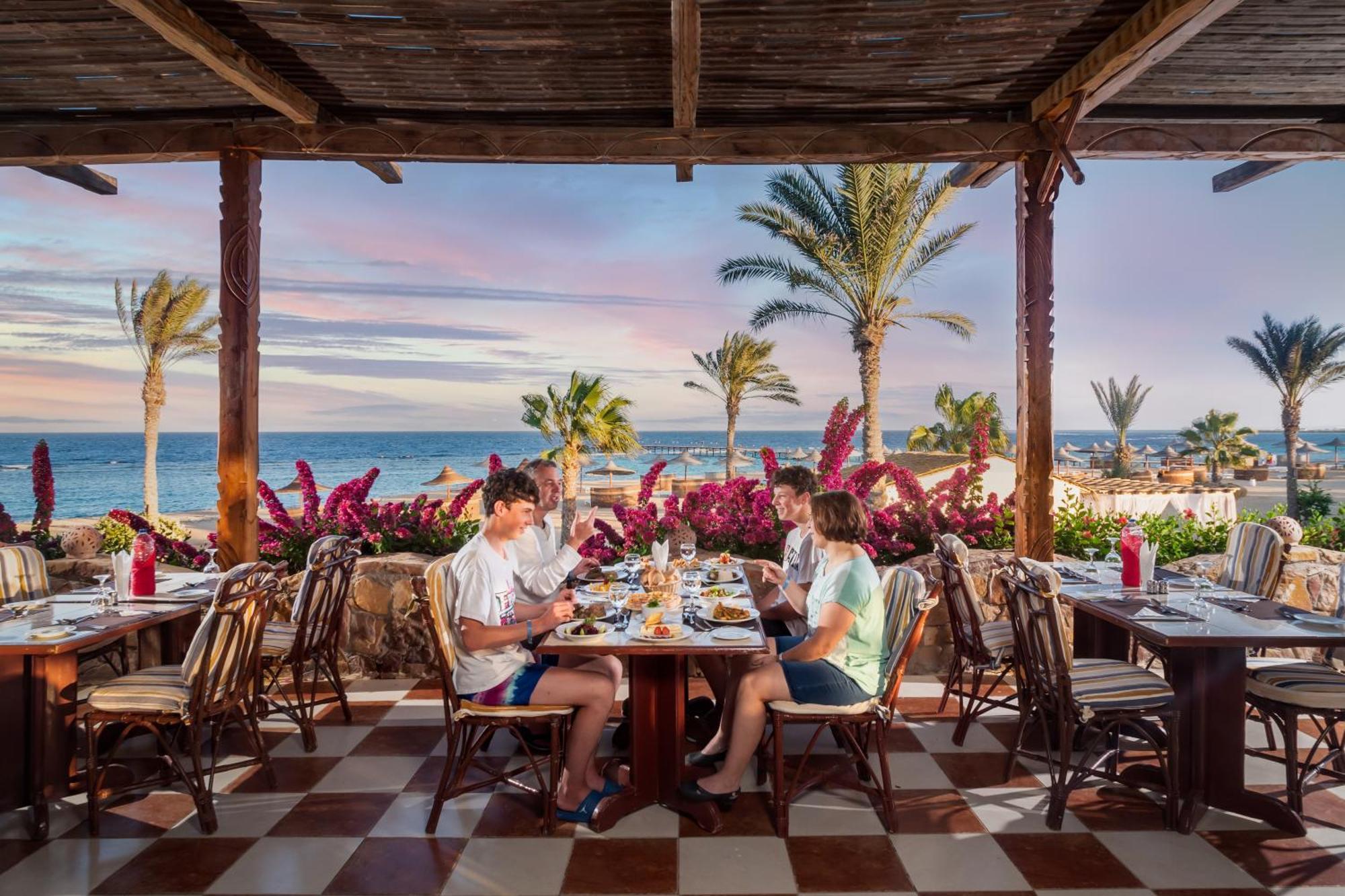 Wadi Lahmy Azur Resort - Soft All-Inclusive Abū Ghuşūn Esterno foto