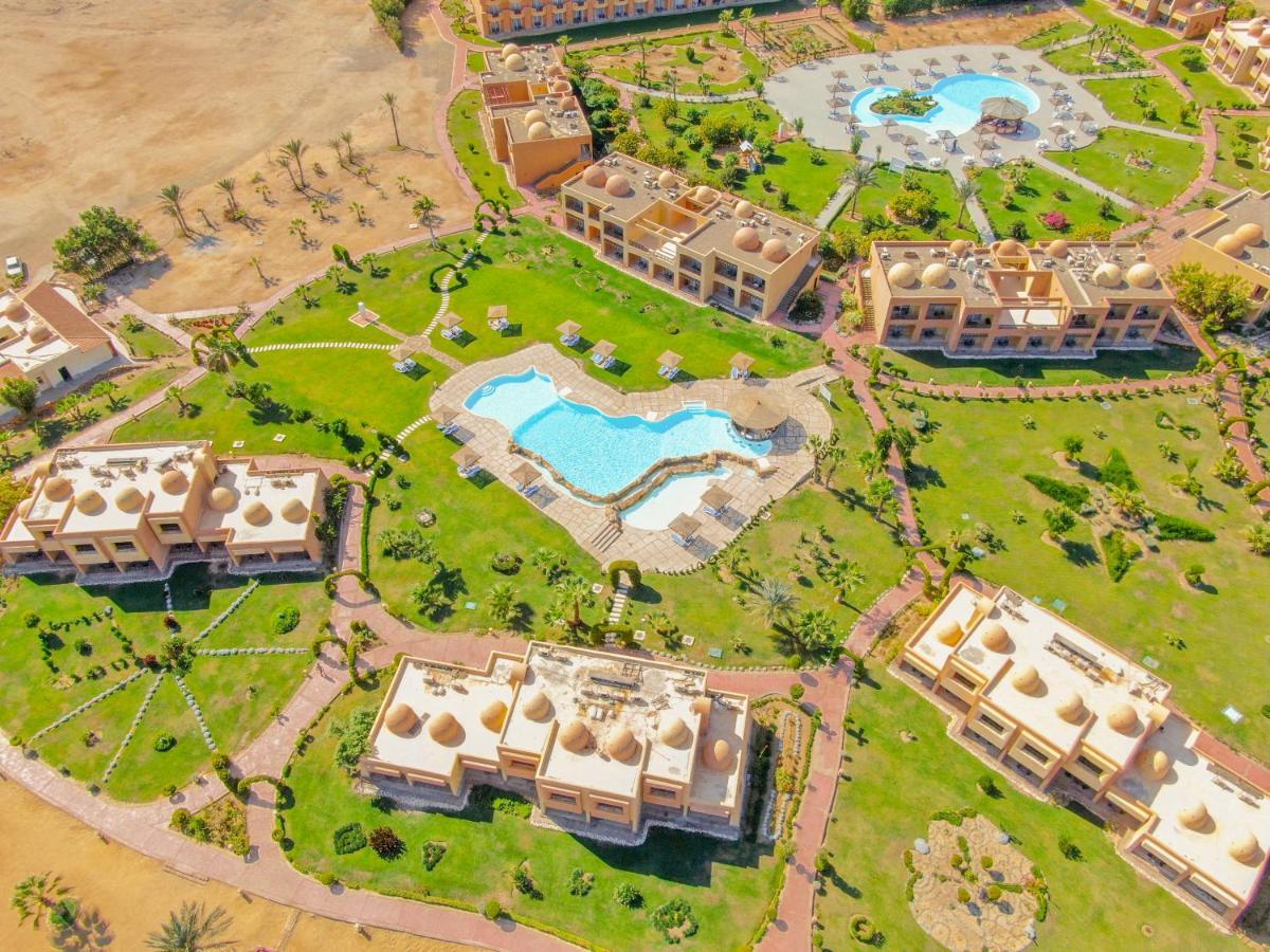 Wadi Lahmy Azur Resort - Soft All-Inclusive Abū Ghuşūn Esterno foto